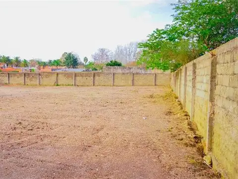 Terreno en Venta de 3042,0 m2