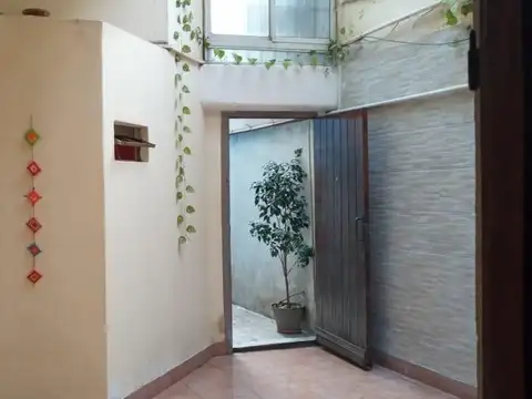 Depto Tipo Casa 4 ambientes con 1 baño