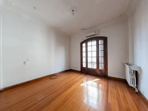 Departamento 7 ambientes con 1 baño