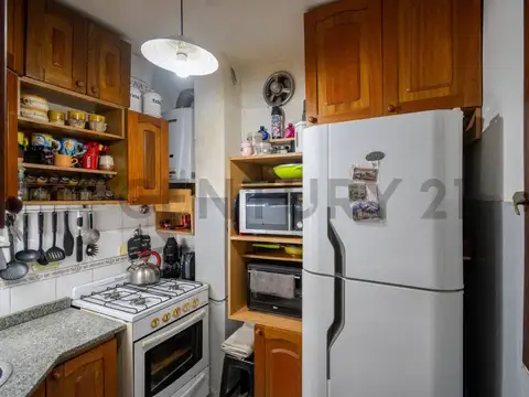 DEPARTAMENTO 3 AMBIENTES EN VENTA CON PATIO – CIUDADELA