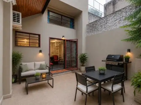 VENTA. PH. 4 AMBIENTES. PATIO. BALVANERA.