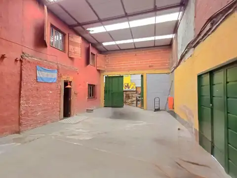 Galpon en Venta, con Vivienda, en Tigre, GBA Norte
