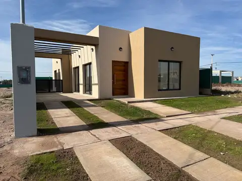 Casa en Alquiler de 3 dormitorios