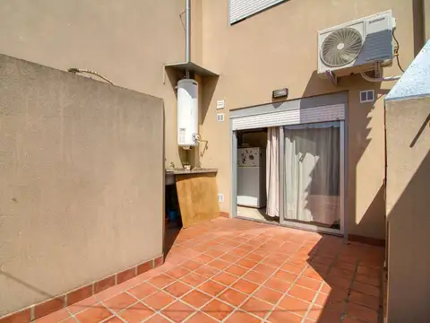 Departamento 4 ambientes con 2 baños