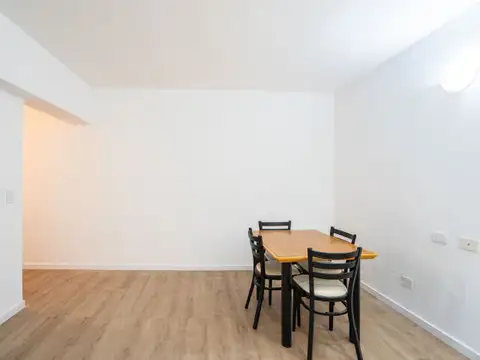 Esmeralda 900, Piso 3
