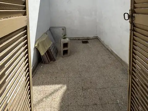 Depto Tipo Casa en Venta al Este