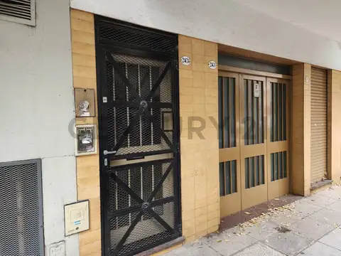 Estados Unidos 2400, Piso 0