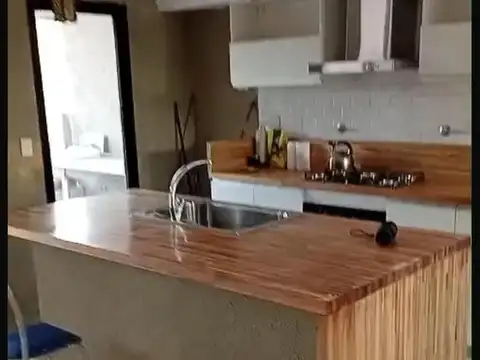 Casa 3 ambientes con 2 baños