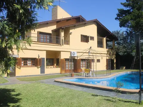 Casa en Venta de 5 dormitorios