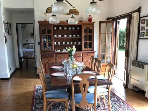 Casa en Venta con 6 cocheras