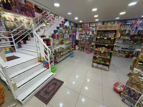 Venta - Importante local - Aguero 1600 - A metros de Avenida Santa Fe - Barrio Norte