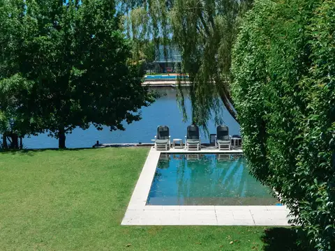 Casa 7 ambientes con 3 baños