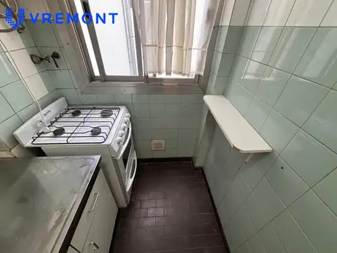 Departamento Monoambiente al lateral en Alquiler, Balvanera.