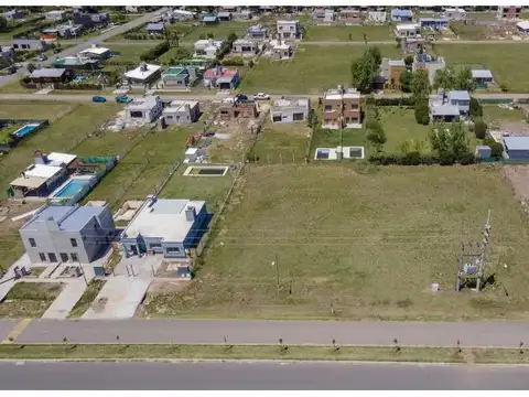 Luciano Molinas 10 -  Funes Norte - Lote 723