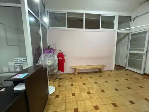 Local en Alquiler en Almagro Norte, $ 3.000.000