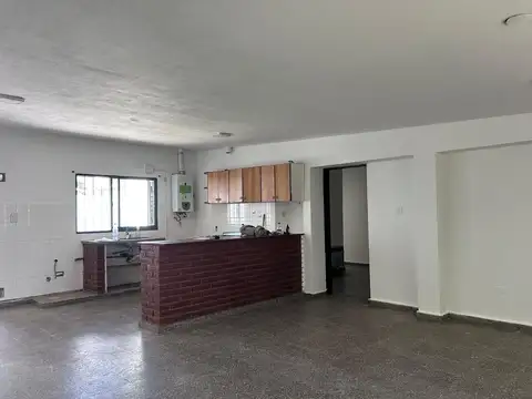 Casa en Alquiler en Arguello Norte, $ 850.000