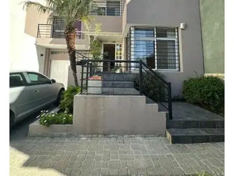 Casa en Venta en Lanus Oeste, USD 300.000