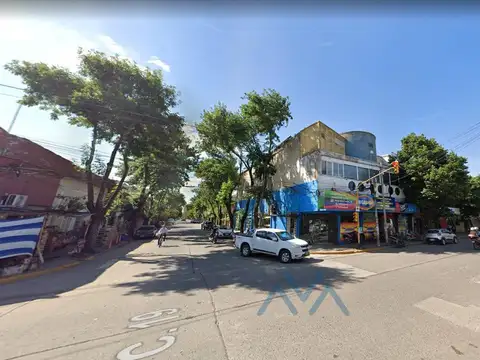 Fondo de Comercio (Ex-Megashop) 447 m² entre C. 48 y C. 19 en Colón, Buenos Aires