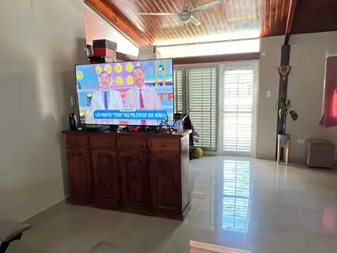 Casa de categoría en Sauce Viejo