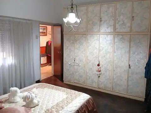 Depto Tipo Casa en Venta 60 años