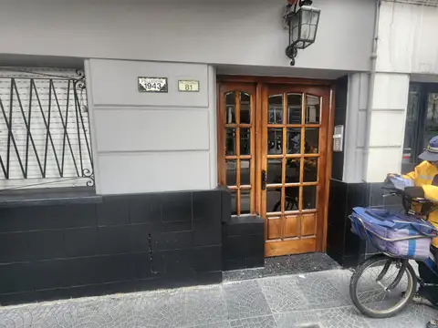 PELLEGRINI 1900, Piso 1