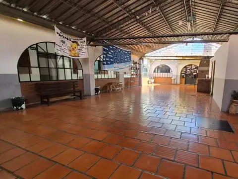 Casa en Venta de 8 dormitorios