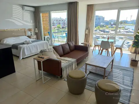 Departamento EN ALQUILER en Wyndham Condominios