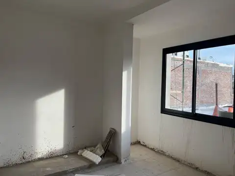 Depto Tipo Casa en Venta con 1 cocheras