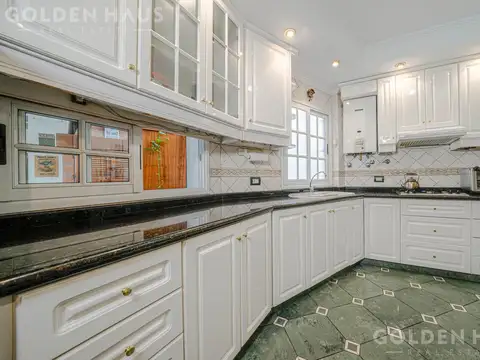 Departamento en Venta de 5 ambientes