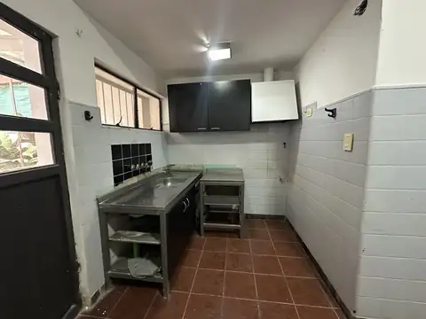 Casa en Alquiler con 1 cochera