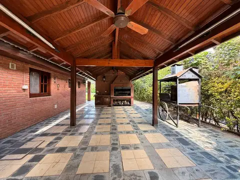 Casa en Venta en Larena Country Club, USD 163.000