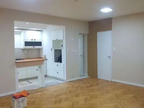 Departamento en Venta en Parque Centenario, USD 227.000