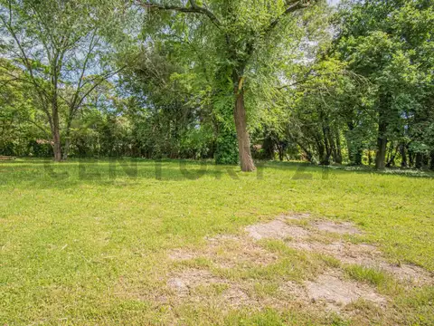 Terreno en Venta 70  mts Fondo