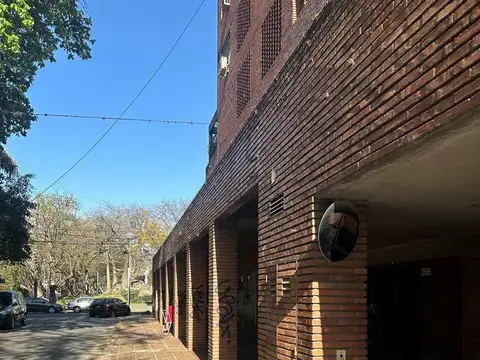 Cochera en Venta Fija