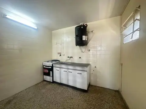 Departamento en Alquiler en Villa Elvira, $ 480.000