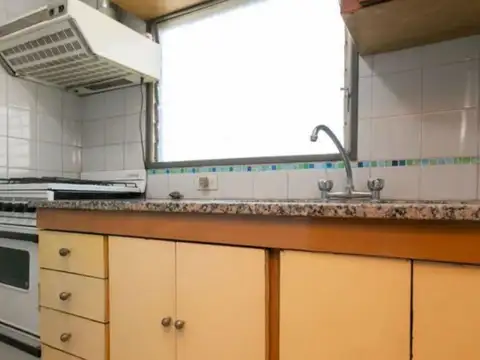 Casa - Venta - Argentina, Tres de Febrero - Presidente Juan Domingo Peron 10011