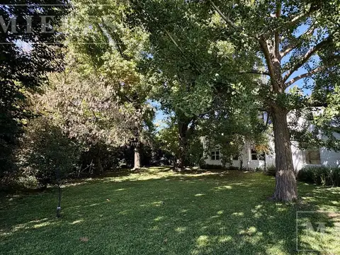 Casa en alquiler semestral en Highland Park