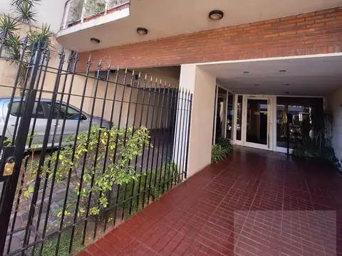 Departamento ALQUILER en Vicente López 4 ambientes muy luminoso