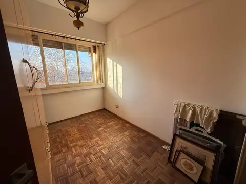 VENTA 3 AMB. BALCON CORRIDO AL FRENTE – CHACARITA
