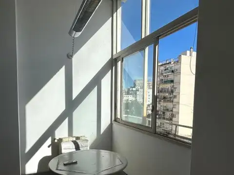 ALQUILER / CONGRESO / 2 AMBIENTES / LUMINOSO