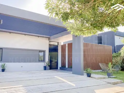 Nuevo ingreso - Casa en venta en Los Naranjos - TODO EN PB!