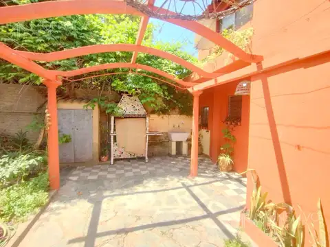 Depto Tipo Casa en Alquiler de 2 dormitorios