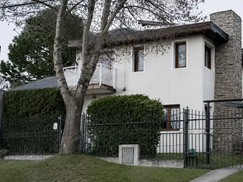 Casa - Venta - Argentina, Futaleufu - Desalojo del 37 114