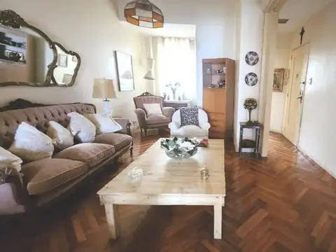 Departamento venta, 2 ambientes y escritorio al frente, Recoleta