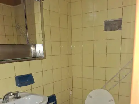 Depto Tipo Casa 4 ambientes con 4 baños