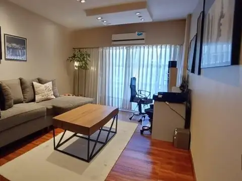 ¡OPORTUNIDAD REAL EN FLORES NORTE!  3 AMBIENTES - PISO ALTO – VISTA ABIERTA – APTO CRÉDITO