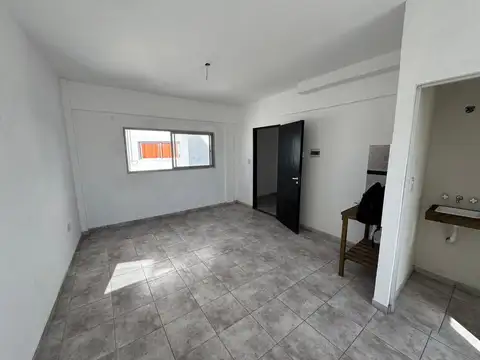 Venta Monoambiente piso alto a estrenar Pompeya
