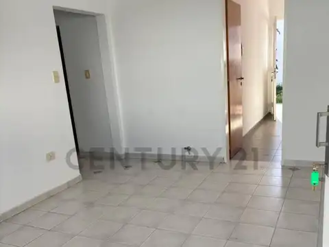 Departamento en Venta en Los Hornos, USD 49.000