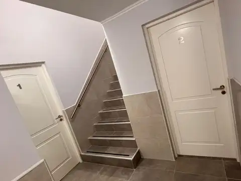 Depto Tipo Casa 6 ambientes con 5 baños