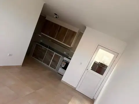 VENDE PROPIEDAD EN BLOCK